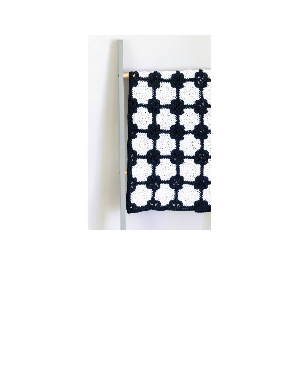 Коллекция проектов крючком в книге &laquo;100 Crochet Tiles&raquo;