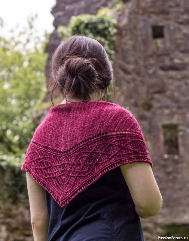 Коллекция узоров для шалей в книге «Celtic Cable Shawls»