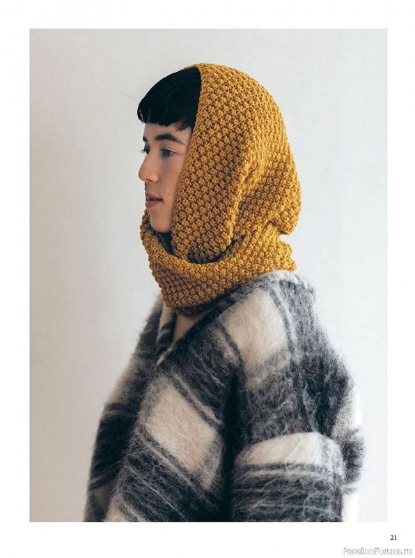 Вязаные проекты спицами в книге «Small Knits»