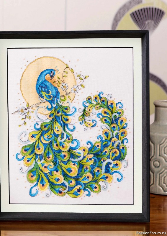 Коллекция вышивки в журнале «Cross Stitch Gold - Birds Collection 2024»