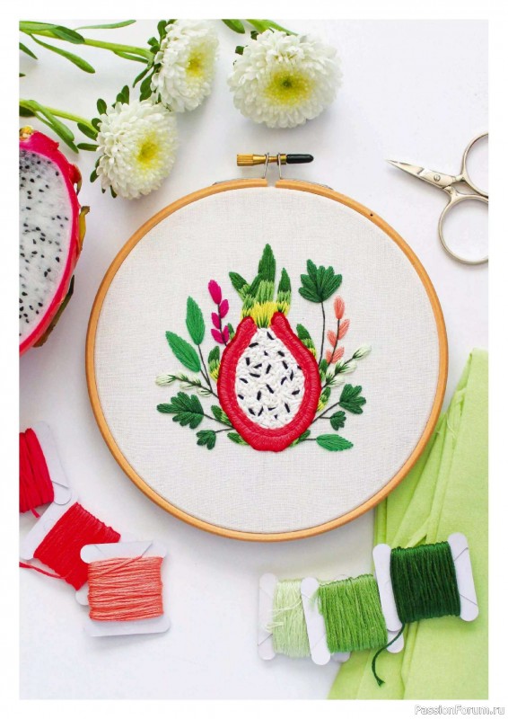 Коллекция вышивки в журнале «Love Embroidery №65 2025»