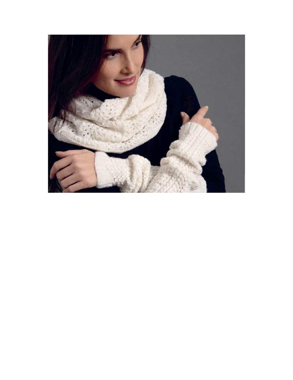 Коллекция ажурных проектов в книге &laquo;Lace Knit Shawls, Sweaters, Socks &amp; Hats&raquo;