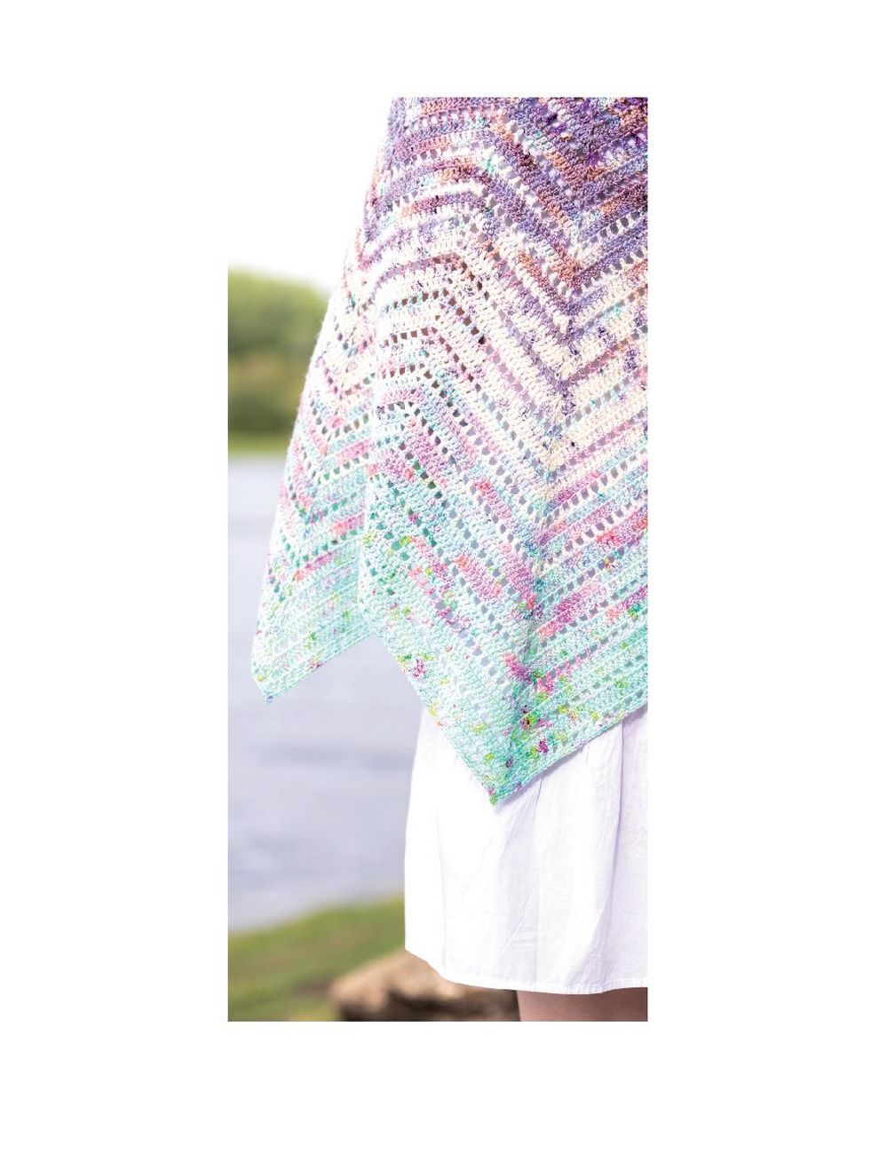 Коллекция проектов крючком в книге &laquo;Colorful Crochet Knitwear&raquo;