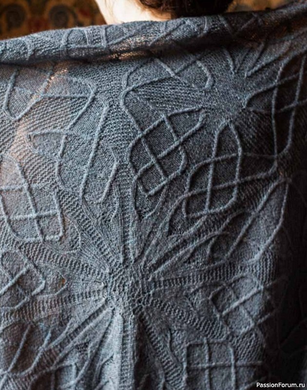 Коллекция узоров для шалей в книге «Celtic Cable Shawls»