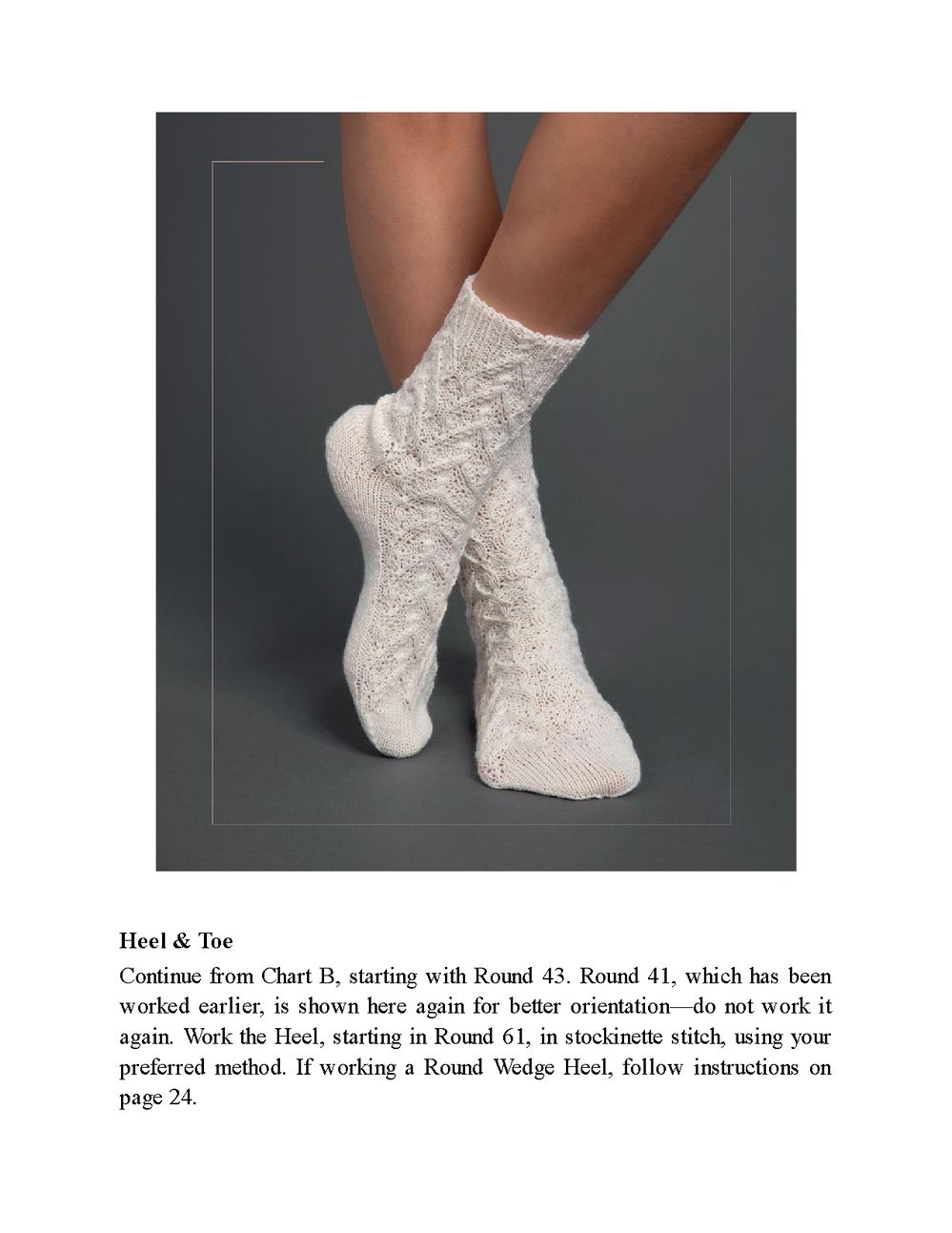 Коллекция ажурных проектов в книге &laquo;Lace Knit Shawls, Sweaters, Socks &amp; Hats&raquo;