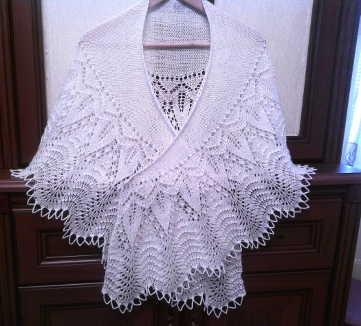 Шаль &quot;Марианна&quot; с сиреневой каймой, белая шаль &quot; Марианна&quot;