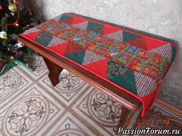 Лоскутное шитье. Рождественская дорожка.