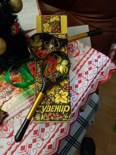 Не имей 100 рублей, а имей 100 друзей!!!!!!!!