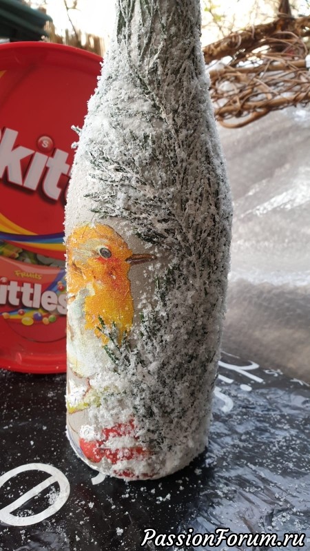 Бутылки шампанского.