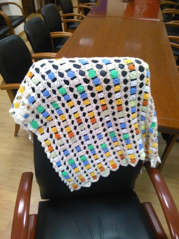 веселенькое одеялко для внучки