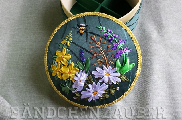Коробочка "Шмель"