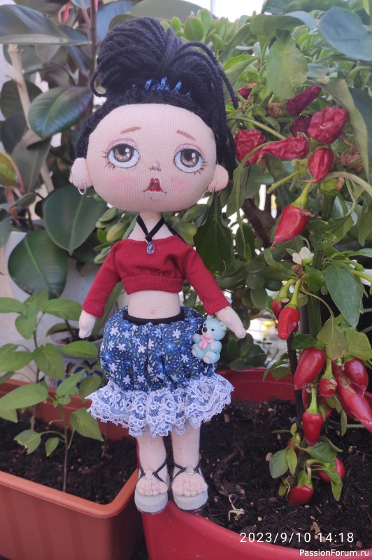 Куколка Марианна