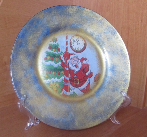 Новогодний декупаж тарелки.