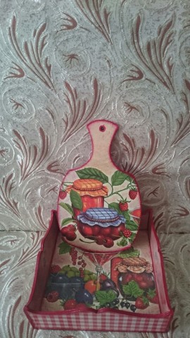 И я с подарками.
