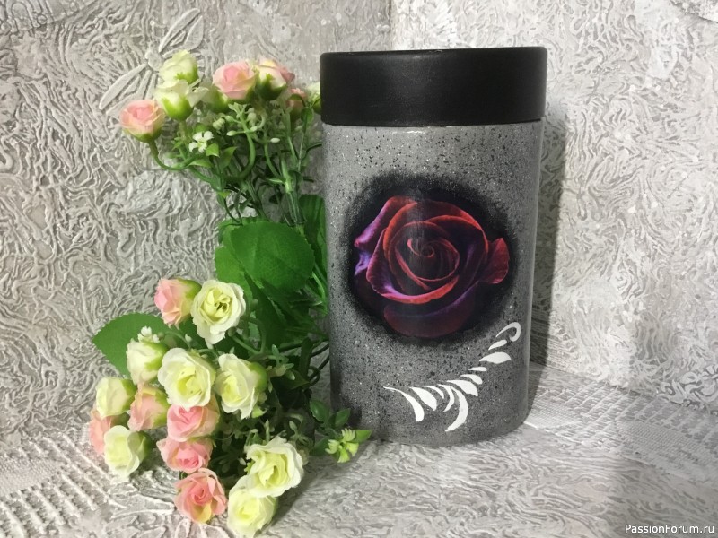 Мои новые декупажные баночки