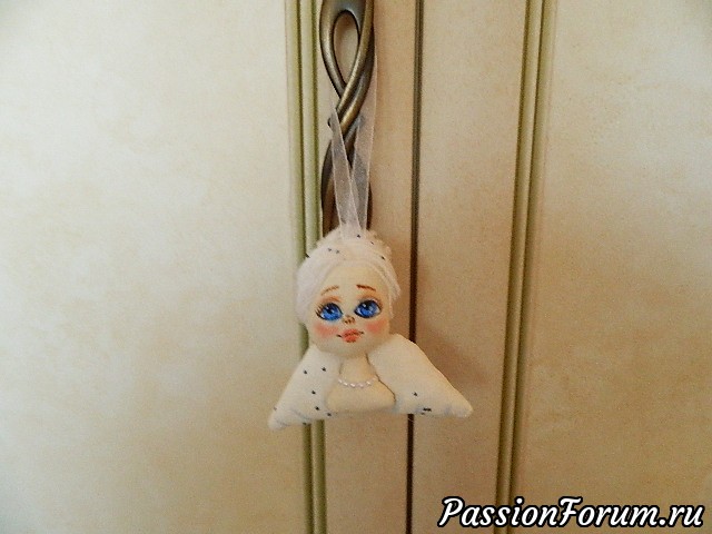 Подарочки для друзей.