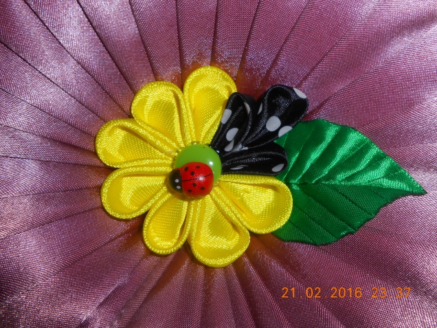 Мои восьмёрочки. Цветочные подушки