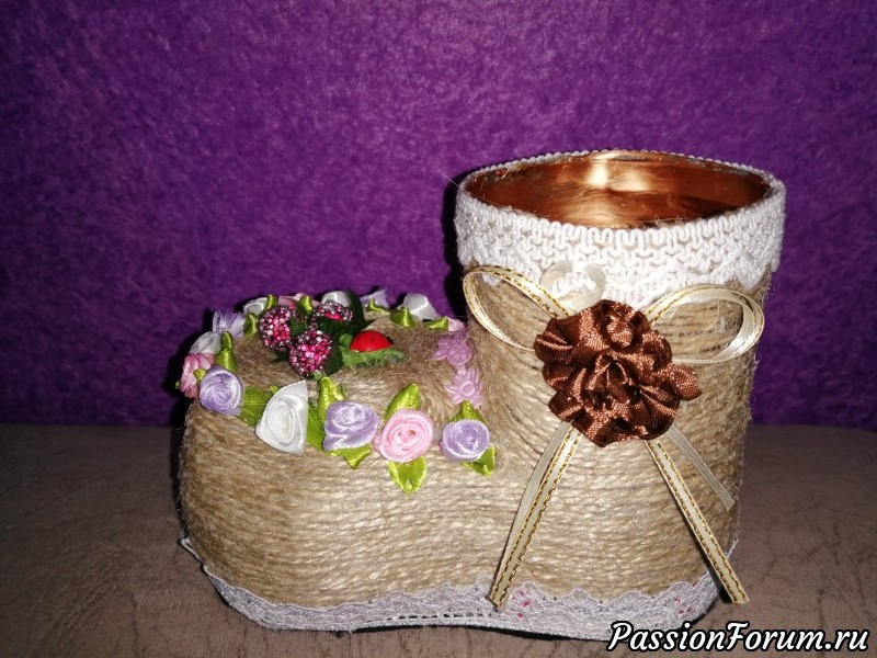 Карандашница из джута