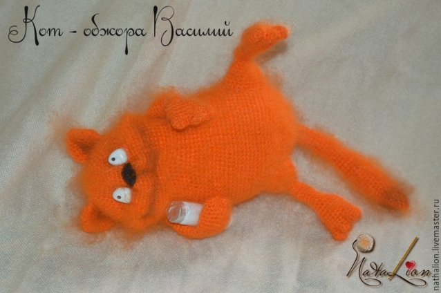 Кот-обжора
