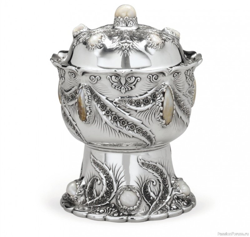Американское столовое серебро эпохи модерна от Tiffany &amp; Co