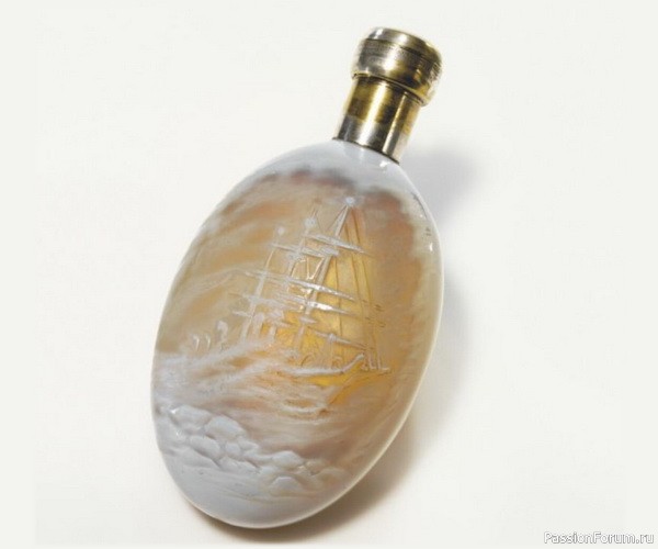 ​Флаконы фирмы Thomas Webb &amp; Sons
