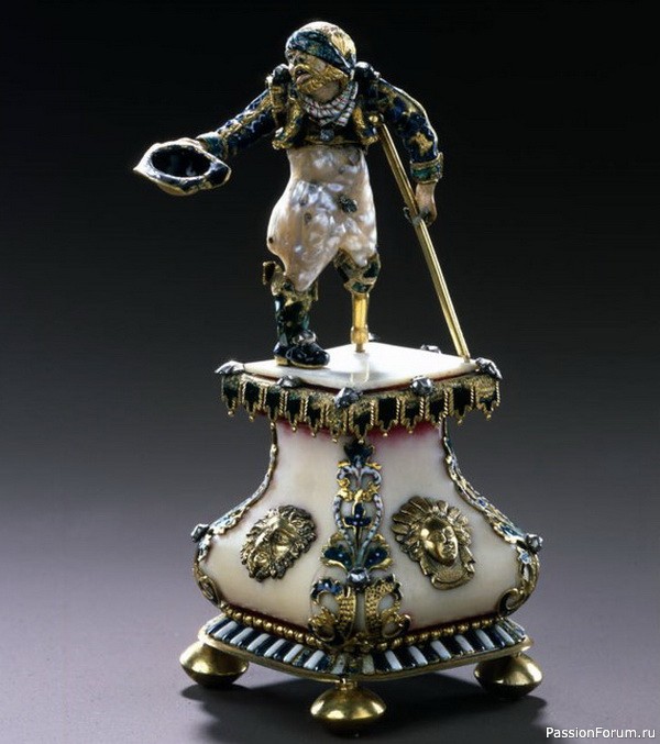 ​&laquo;Perlfiguren&raquo; Августа Сильного
