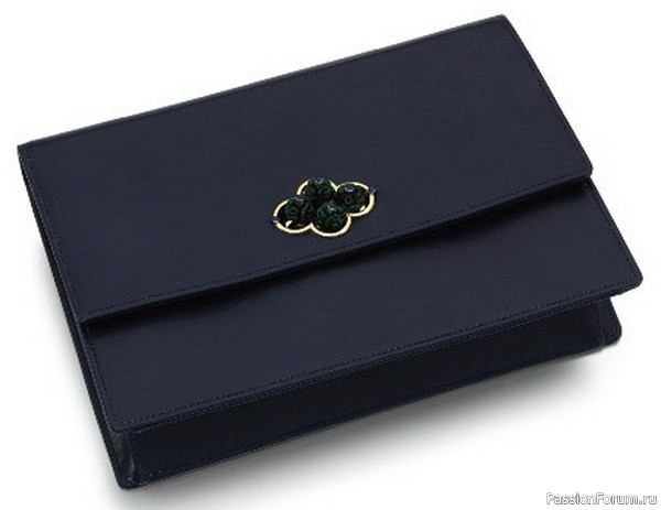 Сумочки и минодьеры от Cartier