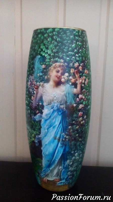 Красота декупажа и подрисовки в вазах