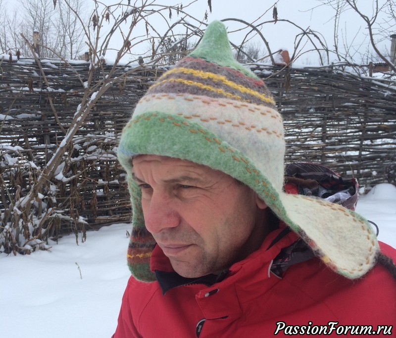 Войлок: с чем его есть... Обычно моль так и ест- без гарниров и приправ...