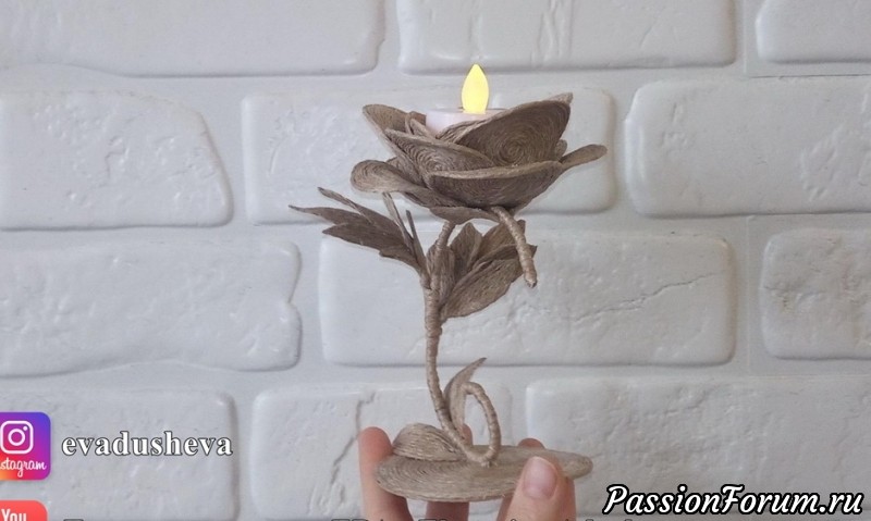 МК- Роза из джута подсвечник.