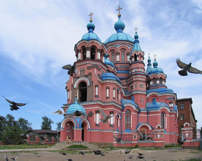 Храм Иконы Казанской Божией Матери в Иркутске расписывает в одиночку! Николай Натяганов