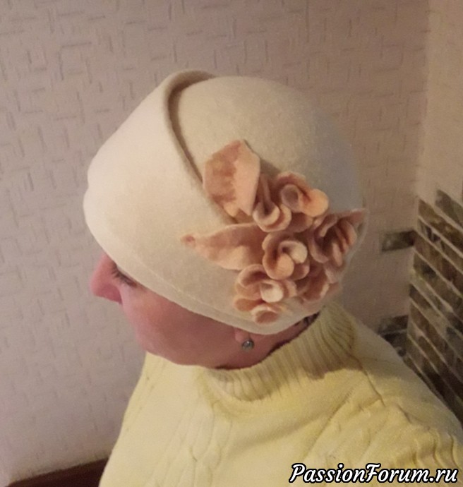 И ещё немного шапочек...