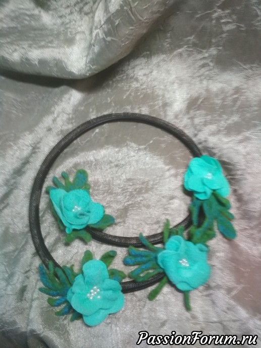 Колье