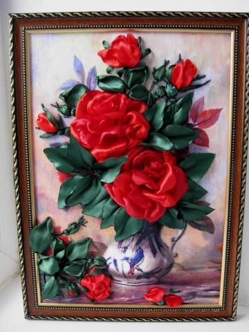 Розы алые