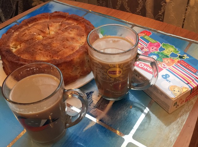 Так приятно получить подарок, когда его совсем не ждёшь)