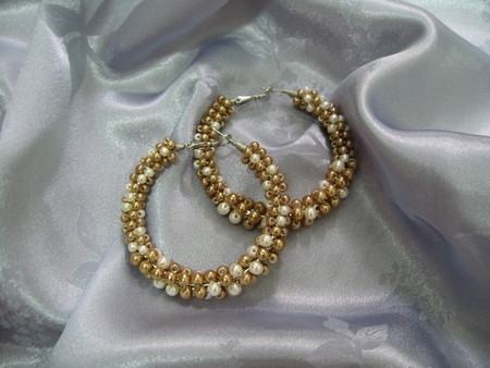 Сережки из бисера