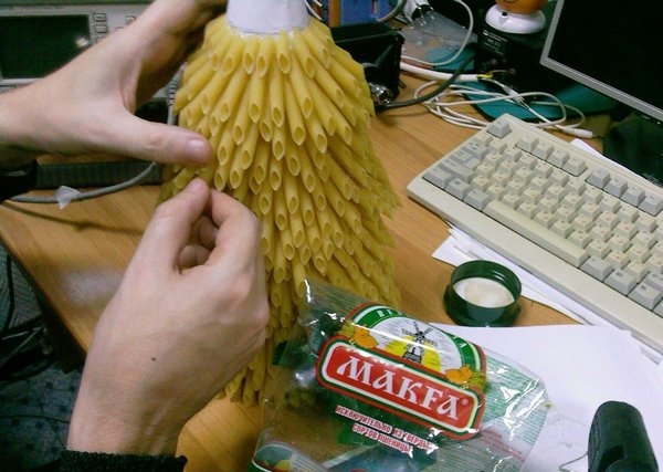 Елочка из макарон