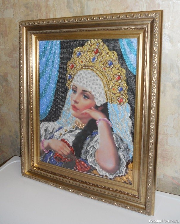 Женский образ в вышивке