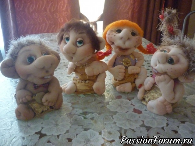 Домовые, домовички, домовушечки...