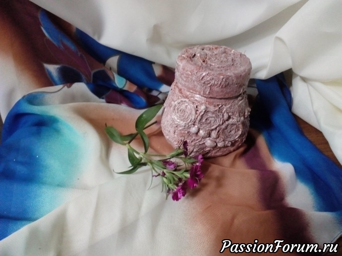 Вазочка из кофейной баночки