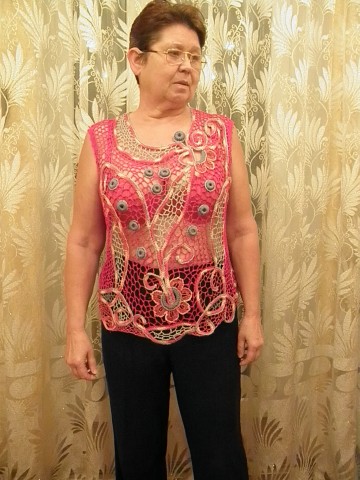 Маечка.
