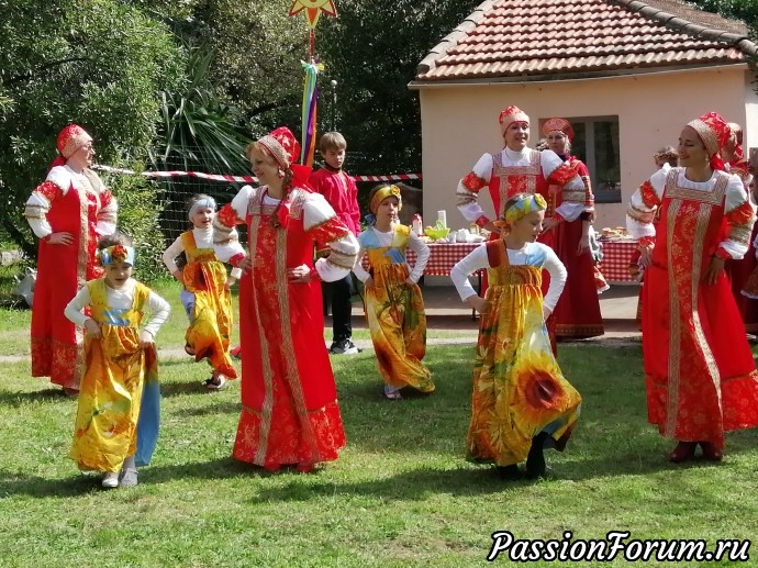 Как прощались с Масленицей в Каннах.