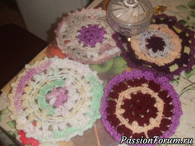 Салфеточки, подстаканички