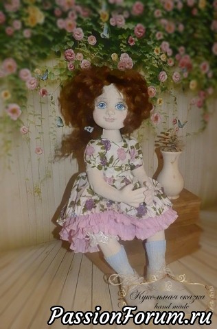 А вот и новая текстильная игровая кукла