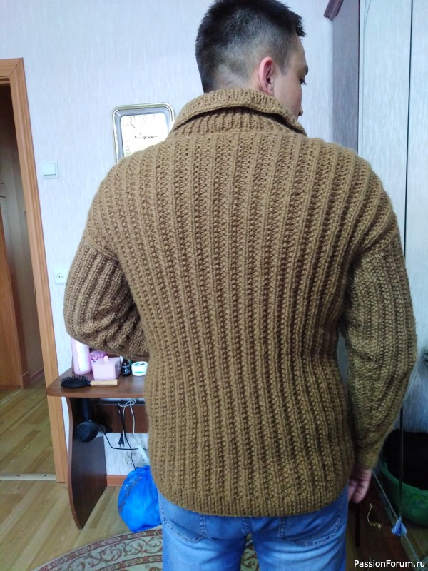 Свитер для внука по заказу.