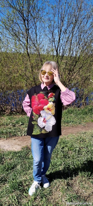 Гибискусы к 1 Мая