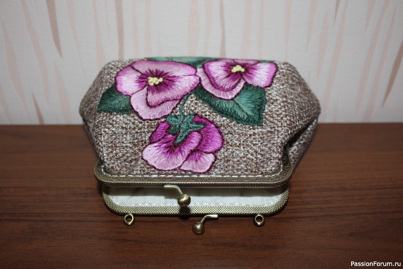 Косметичка "Виола"