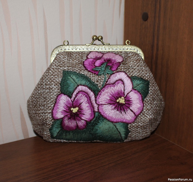Косметичка &quot;Виола&quot;