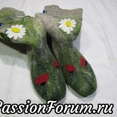 Валяные носочки-сапожки " Ромашковое чудо"