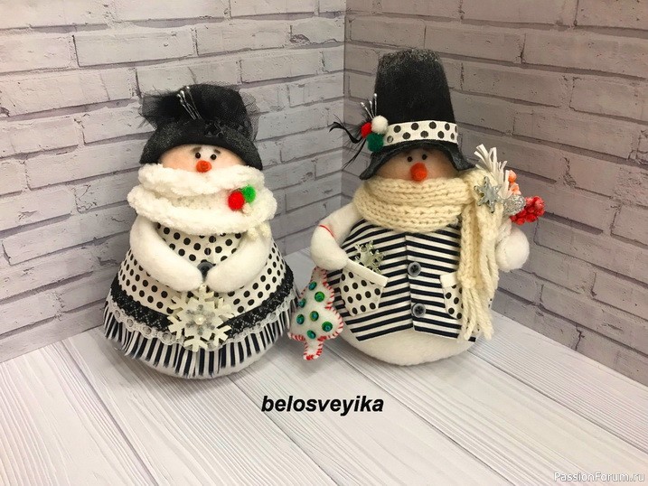 Пара Снеговиков